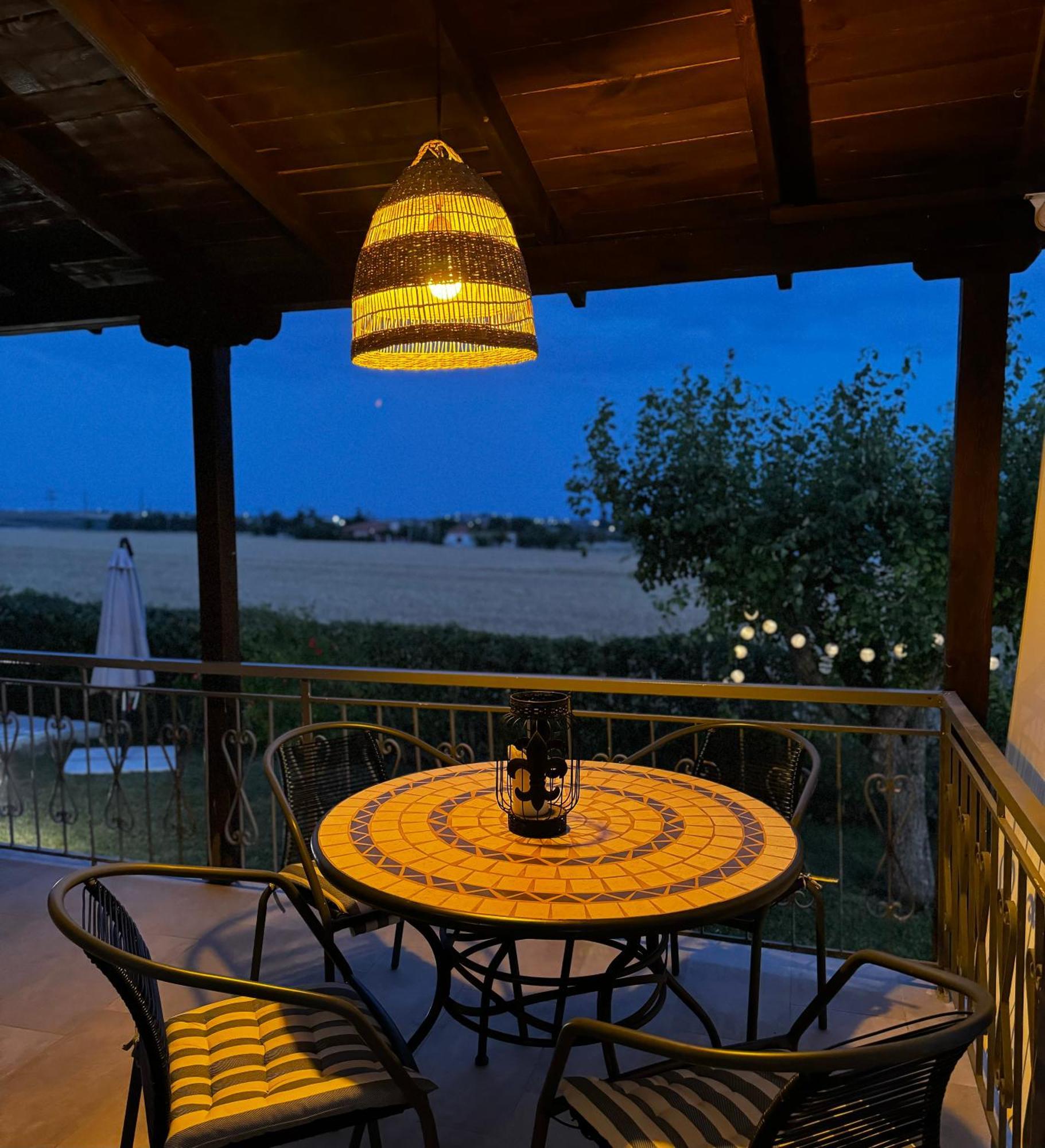 Anastasias Cottage Nea Iraklia Exterior photo